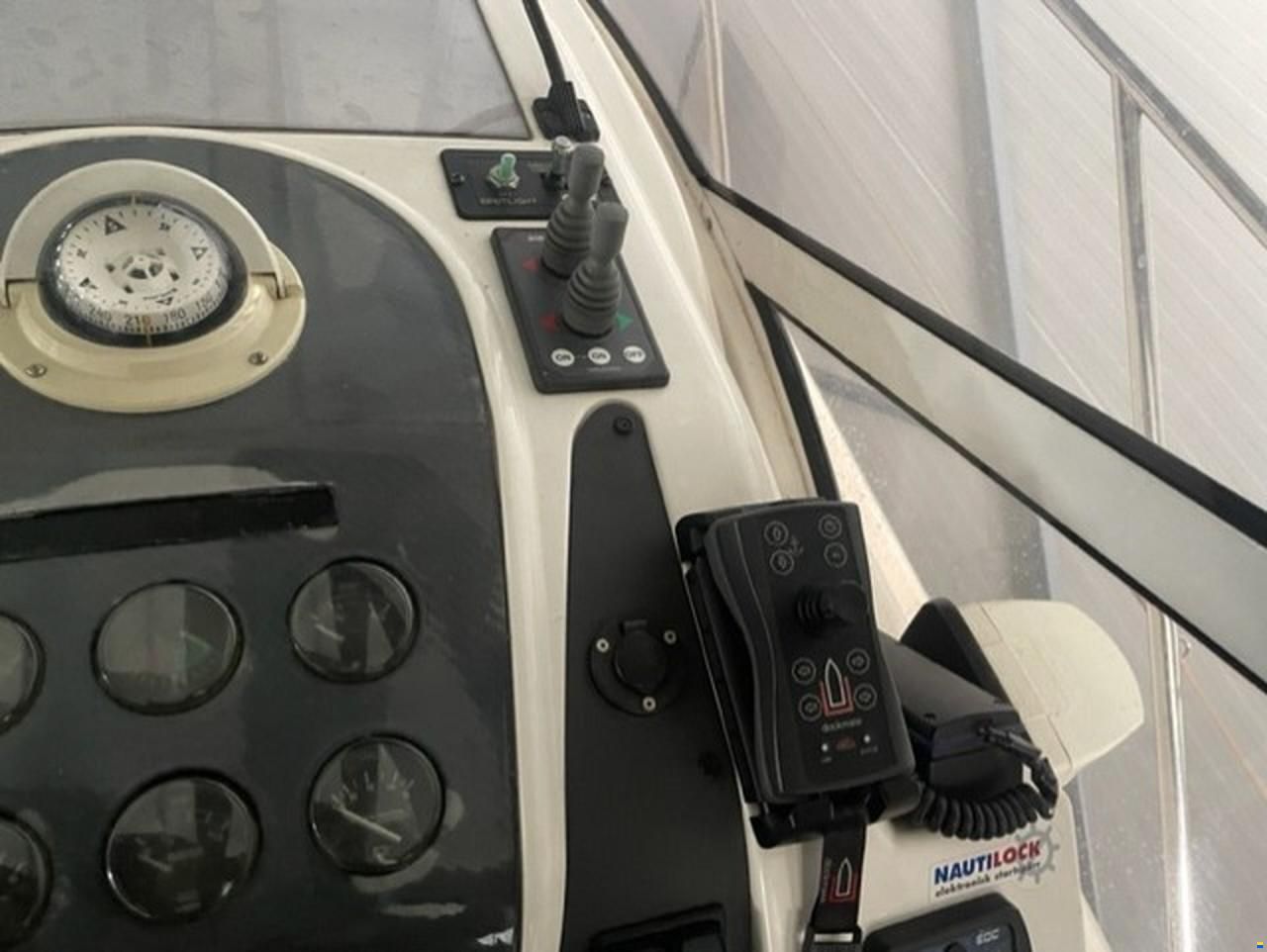 Fairline 43