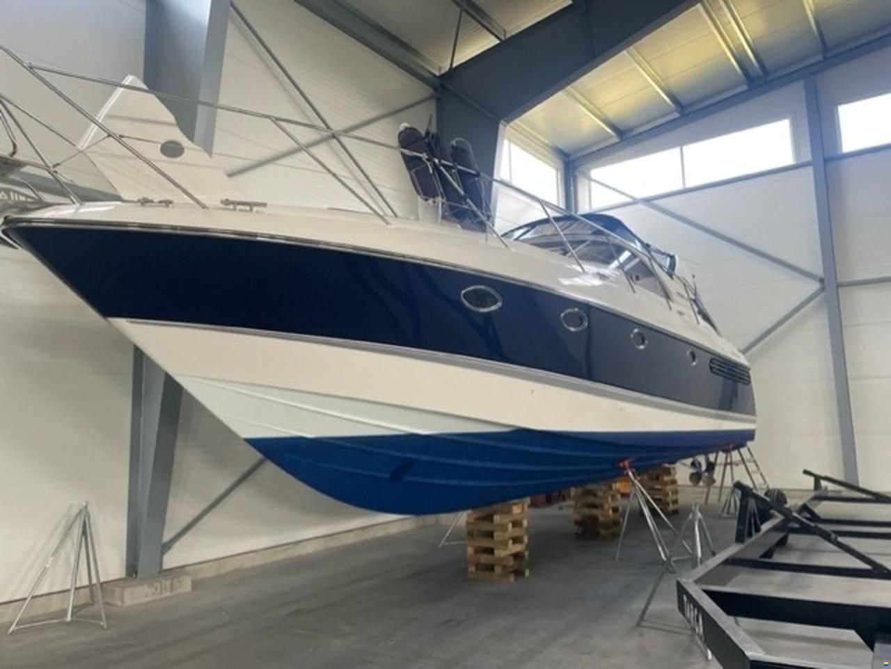 Fairline 43