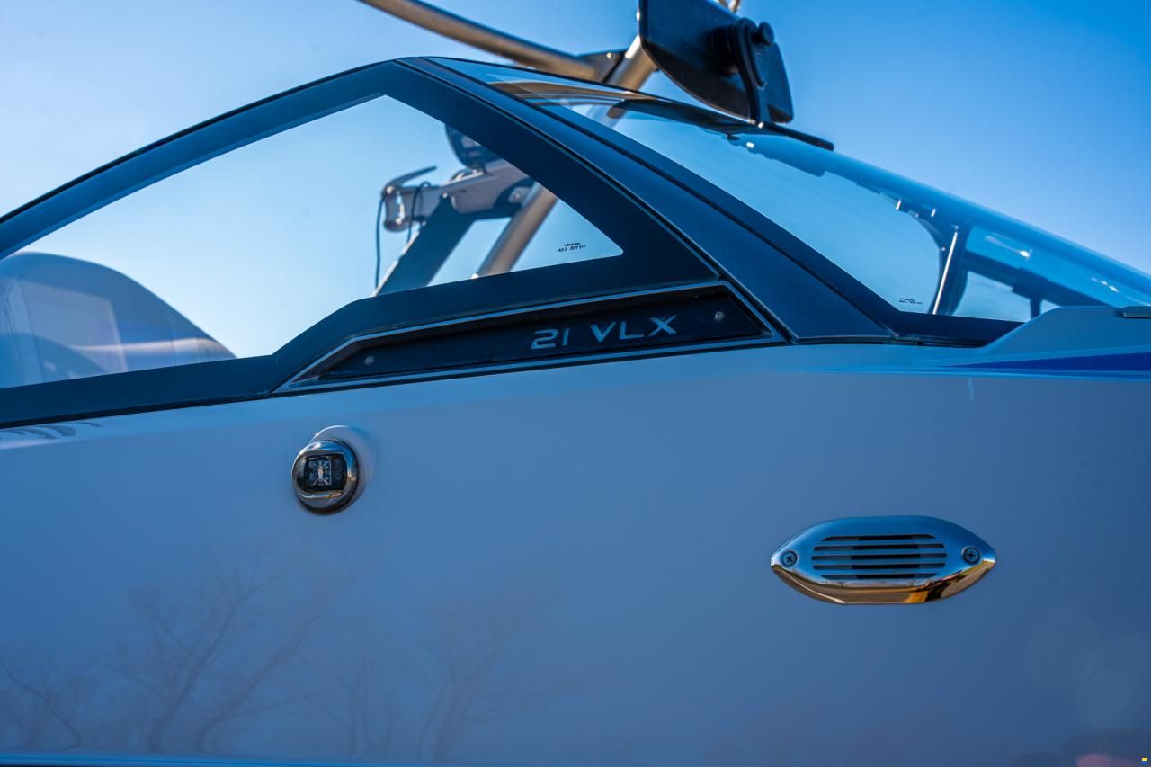 Malibu Wakesetter 21VLX