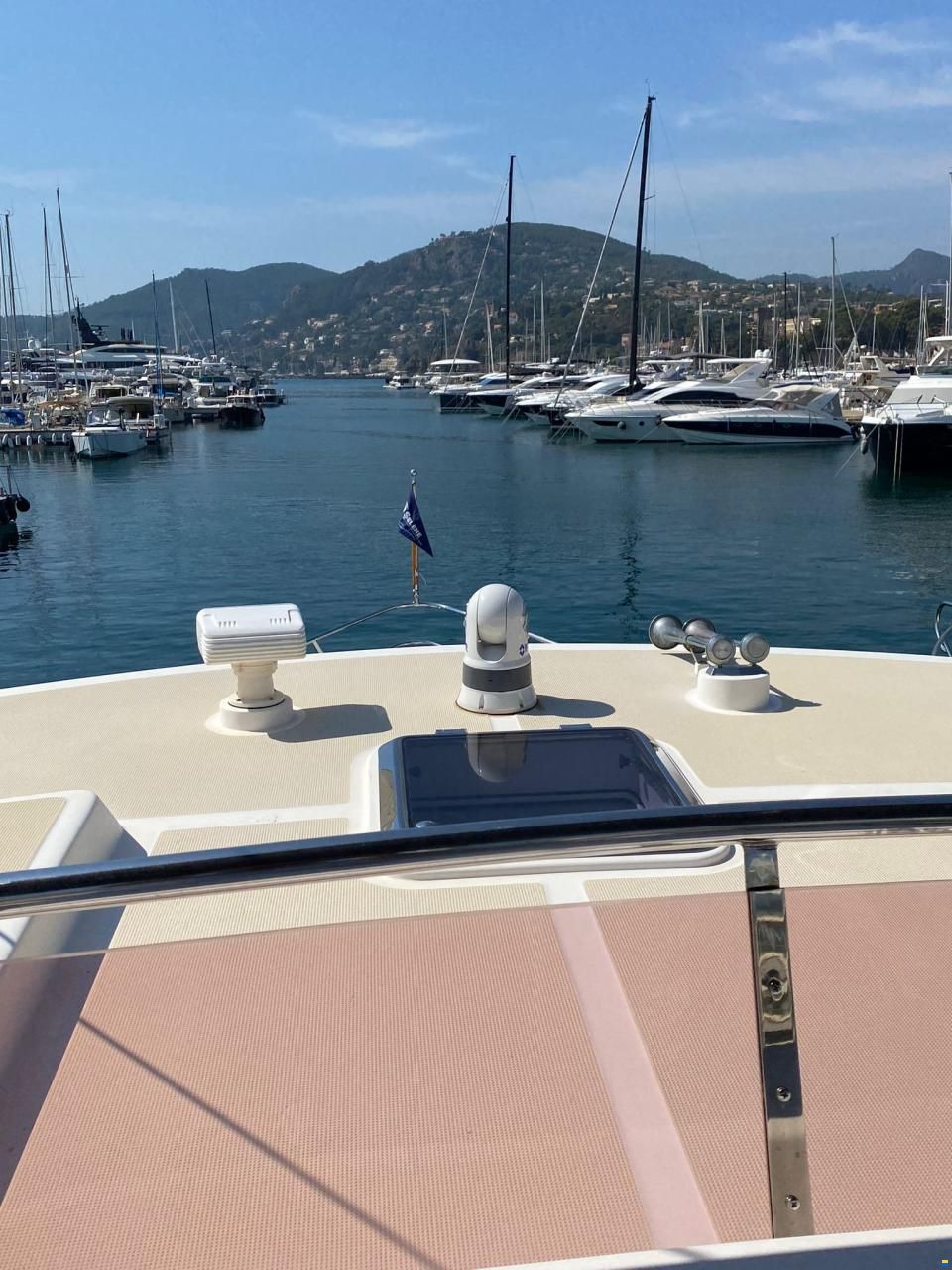 Selene 47'