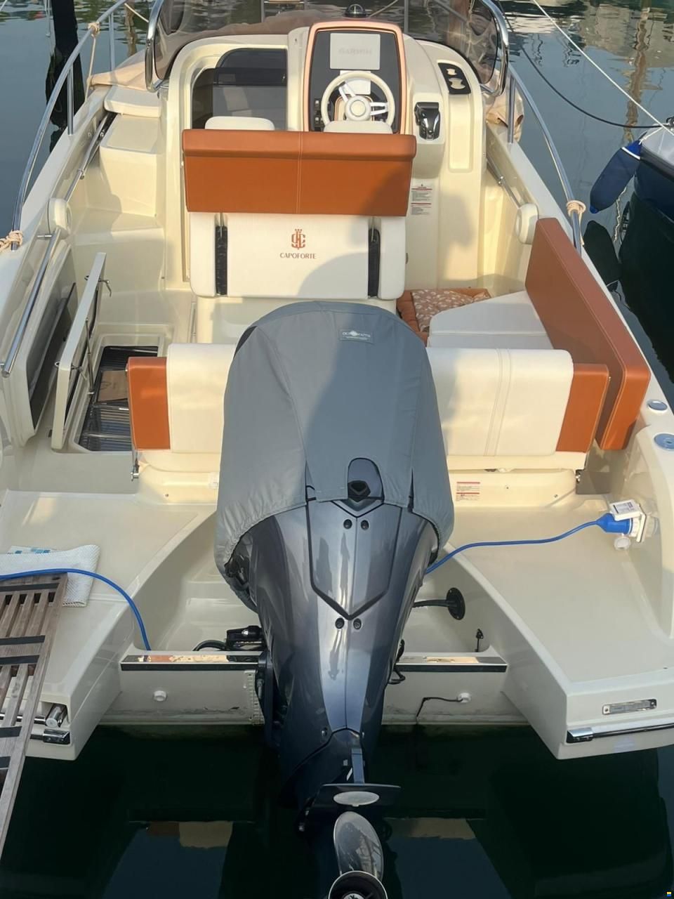 Invictus Capoforte CX 240