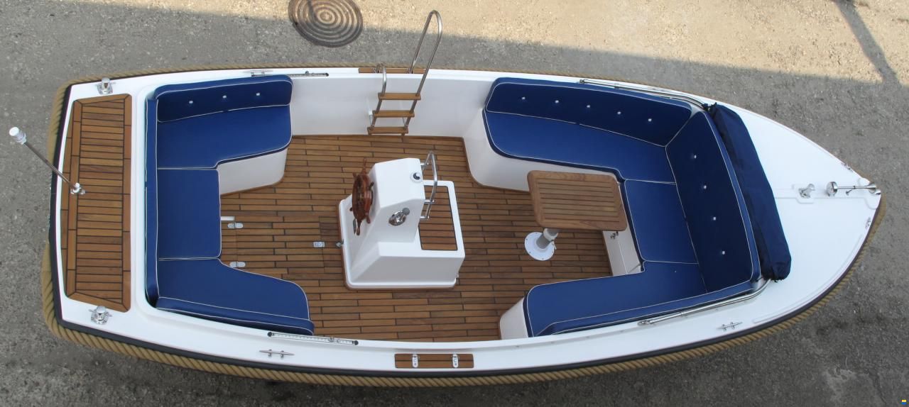 Romcraft -600 sloop