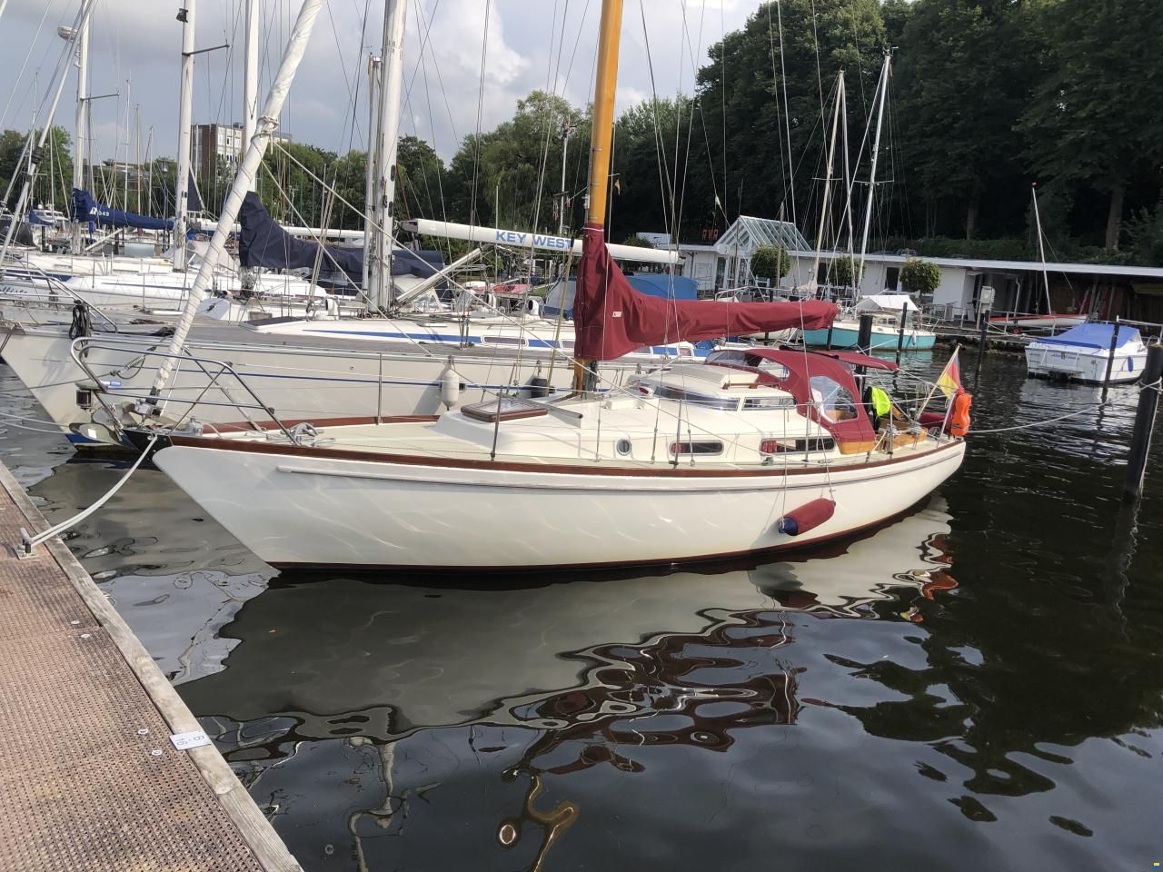Asmus Hanseat 69 KS