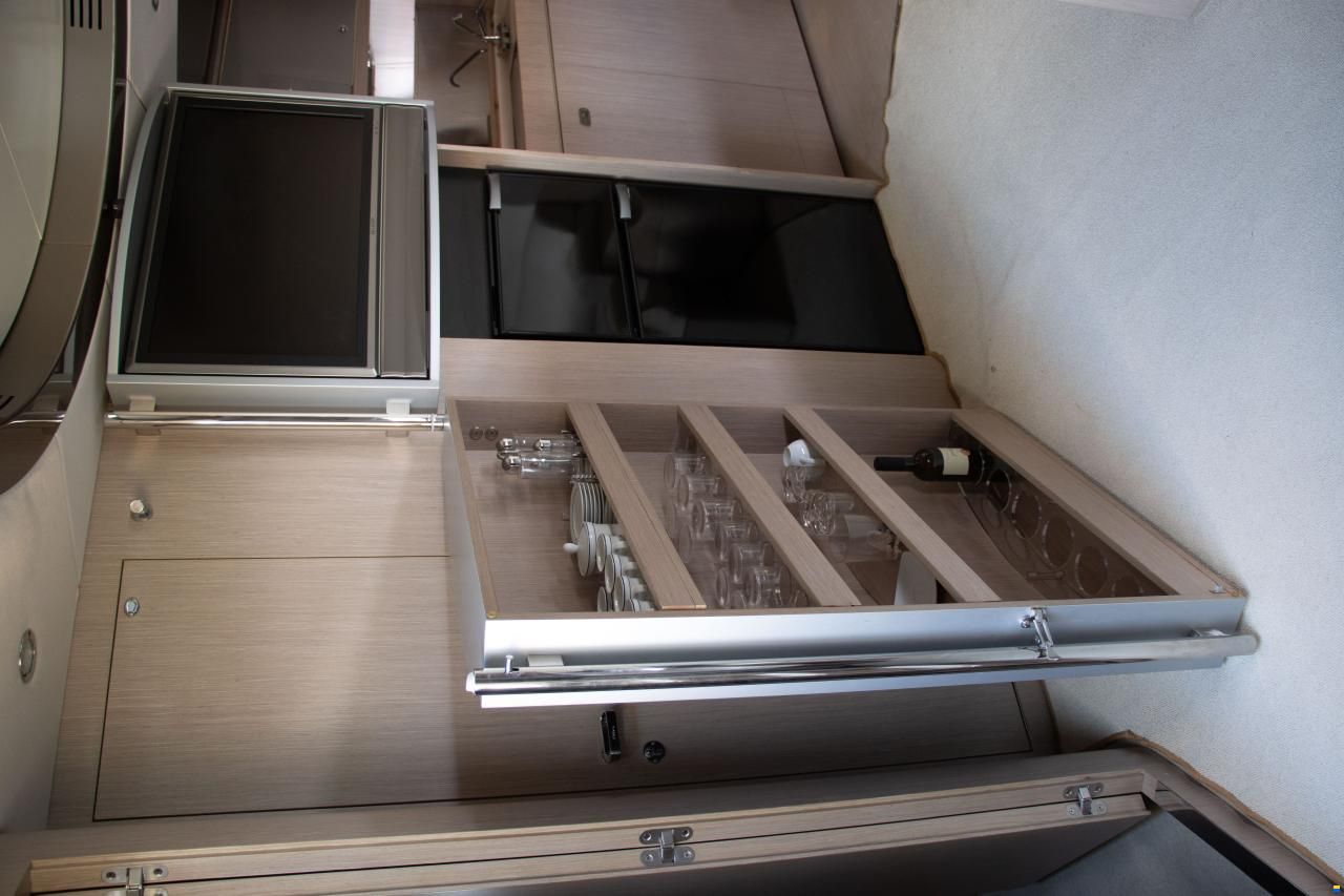 Riva Rivale 52