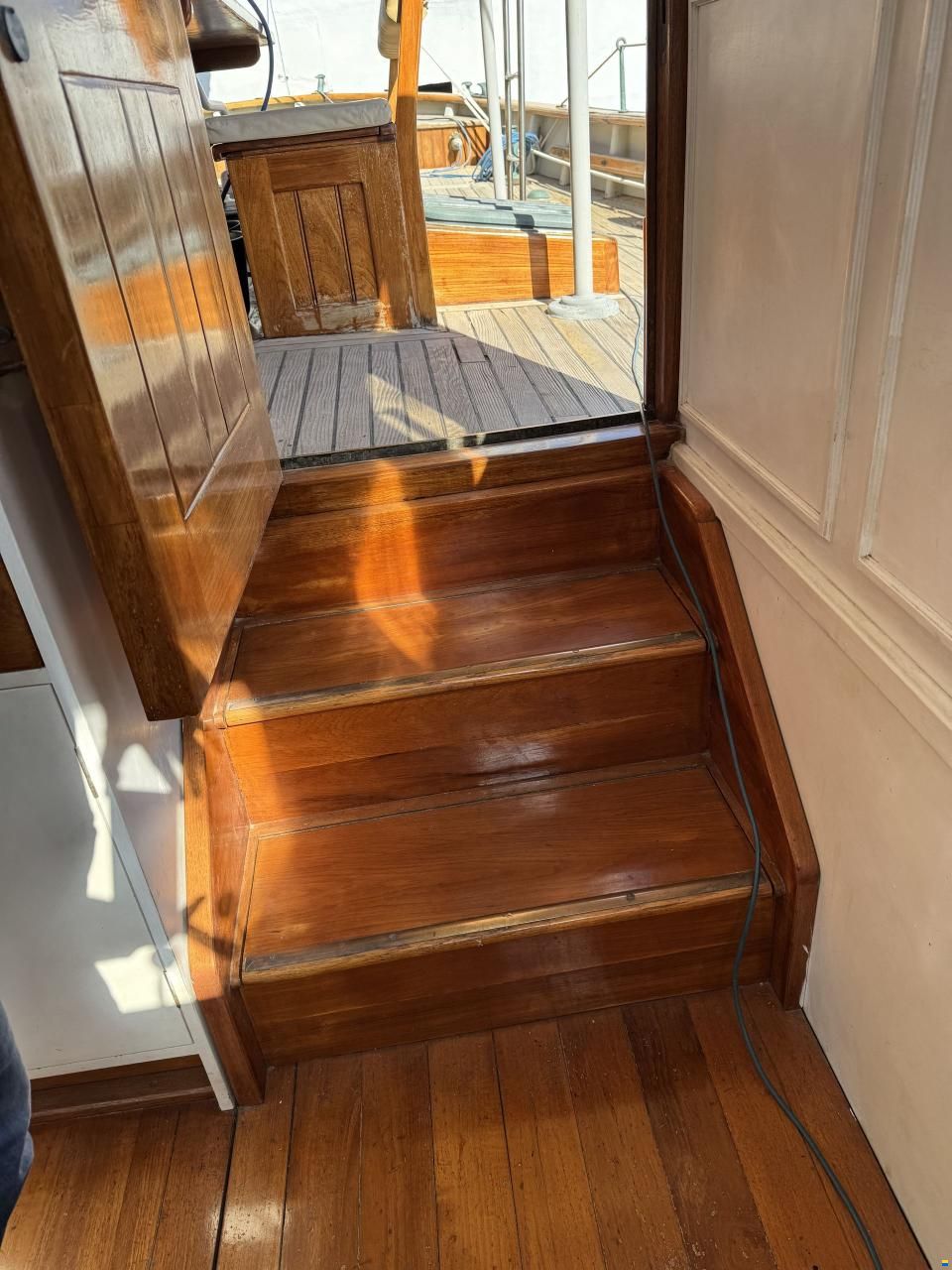 Classic 65ft Ketch Pilot House Classic K