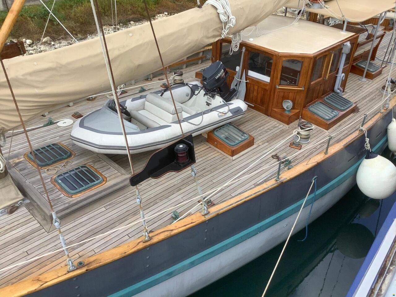 Classic 65ft Ketch Pilot House Classic K