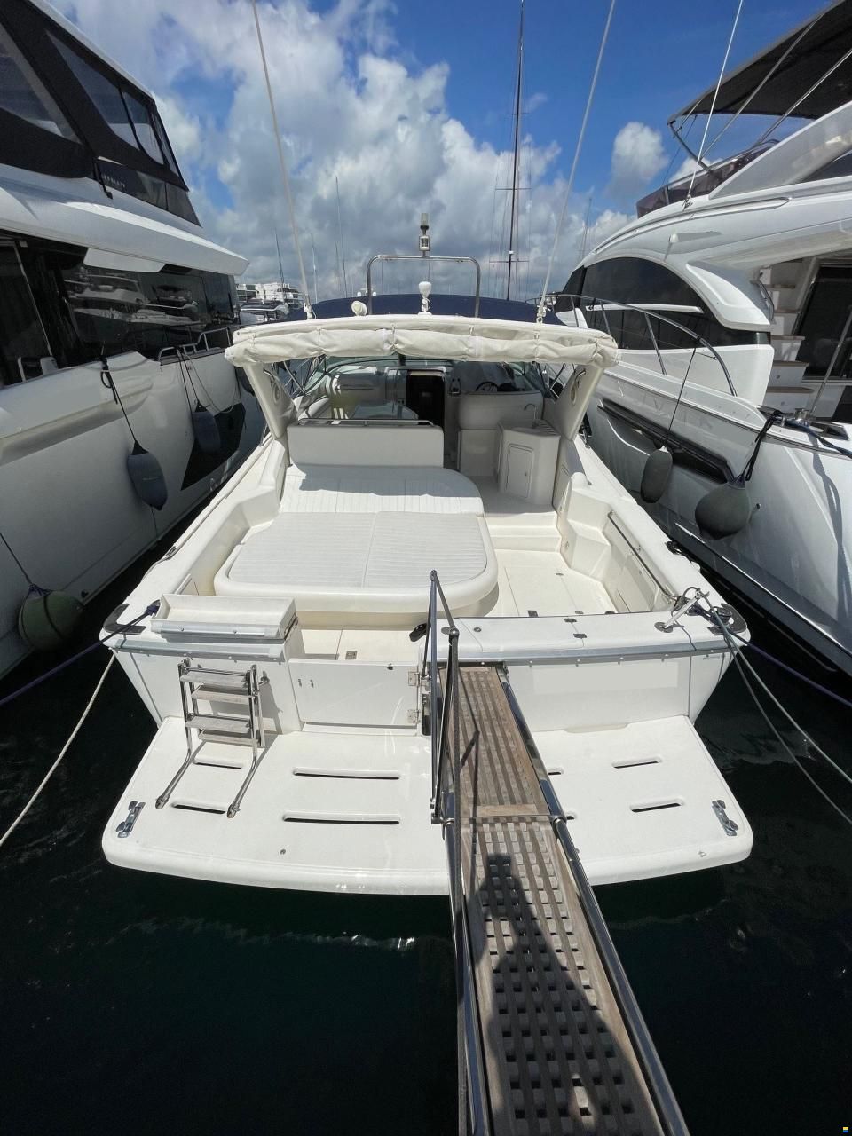 Riviera 4000 Offshore