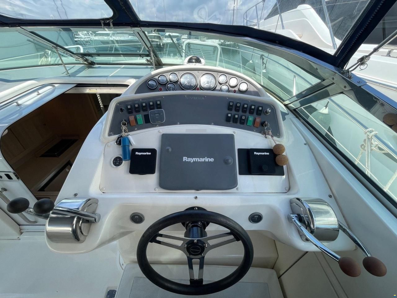 Riviera 4000 Offshore