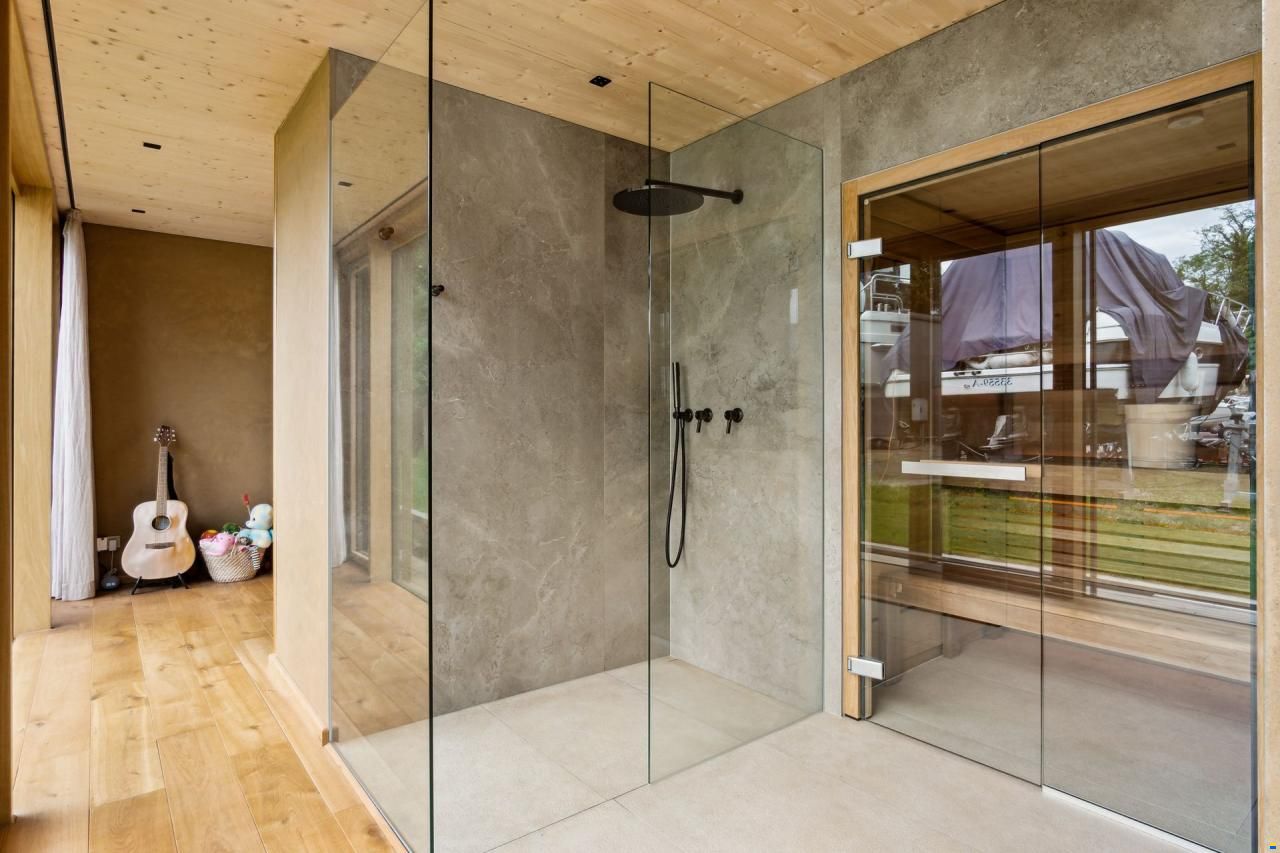 Die Wohnschiff Manufaktur Waterloft "Oha
