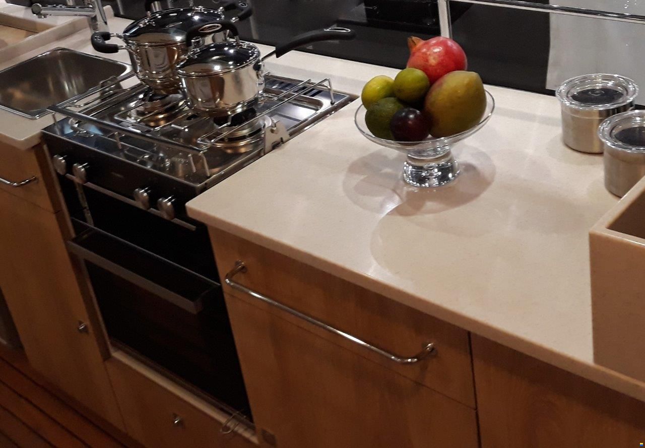 Balt SunCamper 35 Flybridge