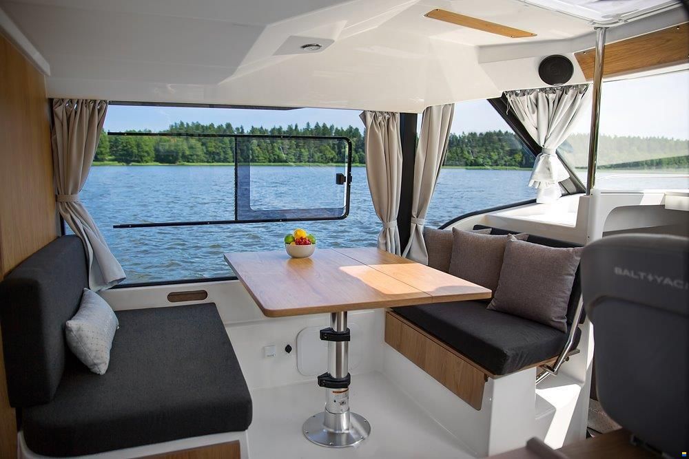 Balt SunCamper 35 Flybridge