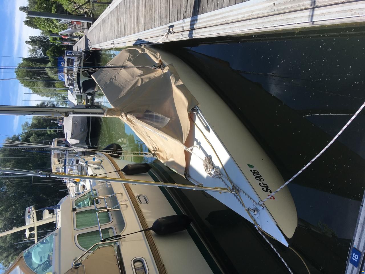 5,5 5.5m IR Yacht mit Kajüte