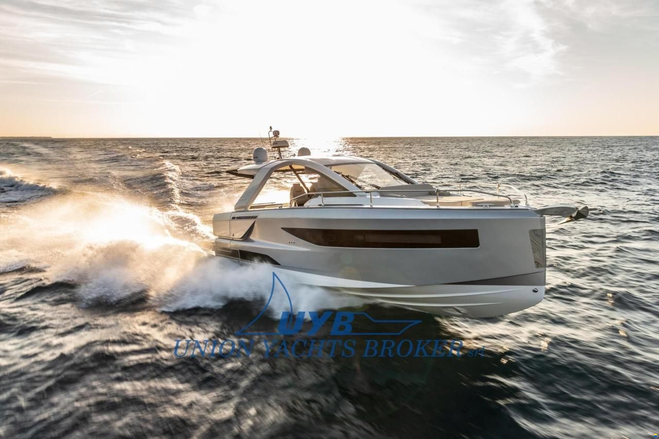 Jeanneau DB 37