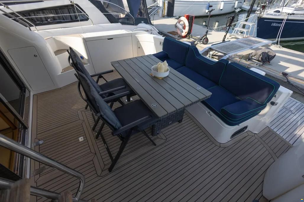 Princess 60 Fly