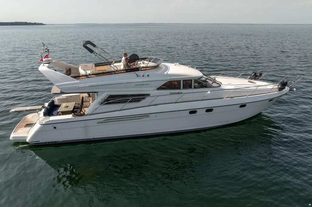 Princess 60 Fly