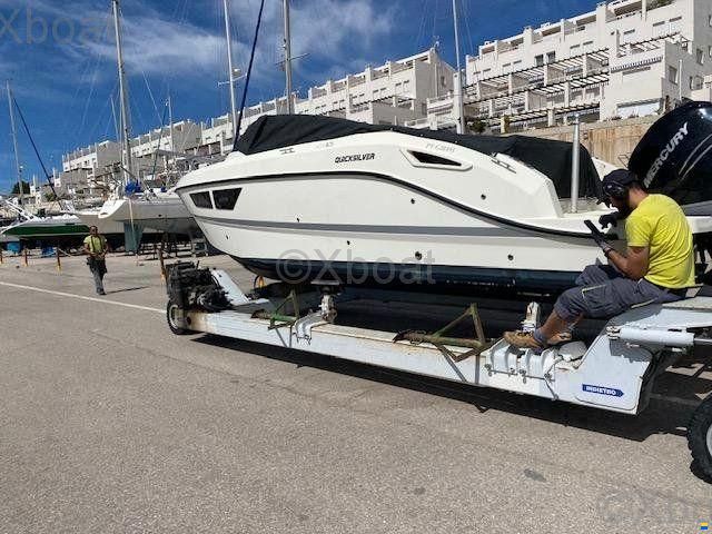 Quicksilver ACTIV 805 CRUISER