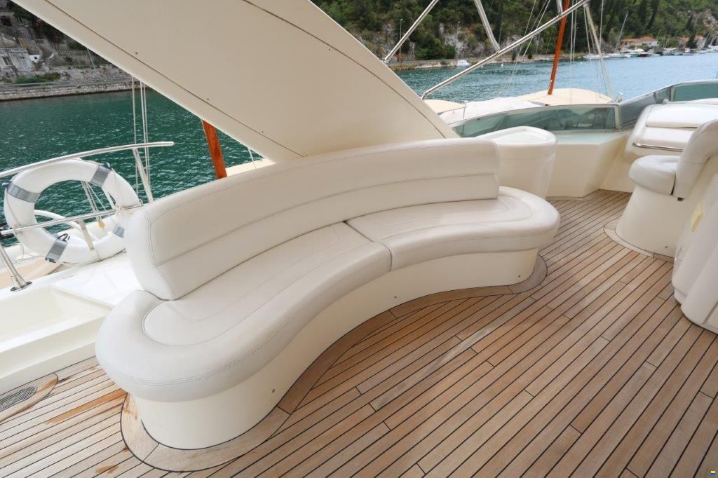 Azimut 80