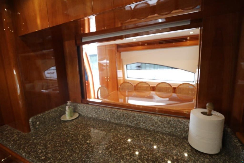 Azimut 80