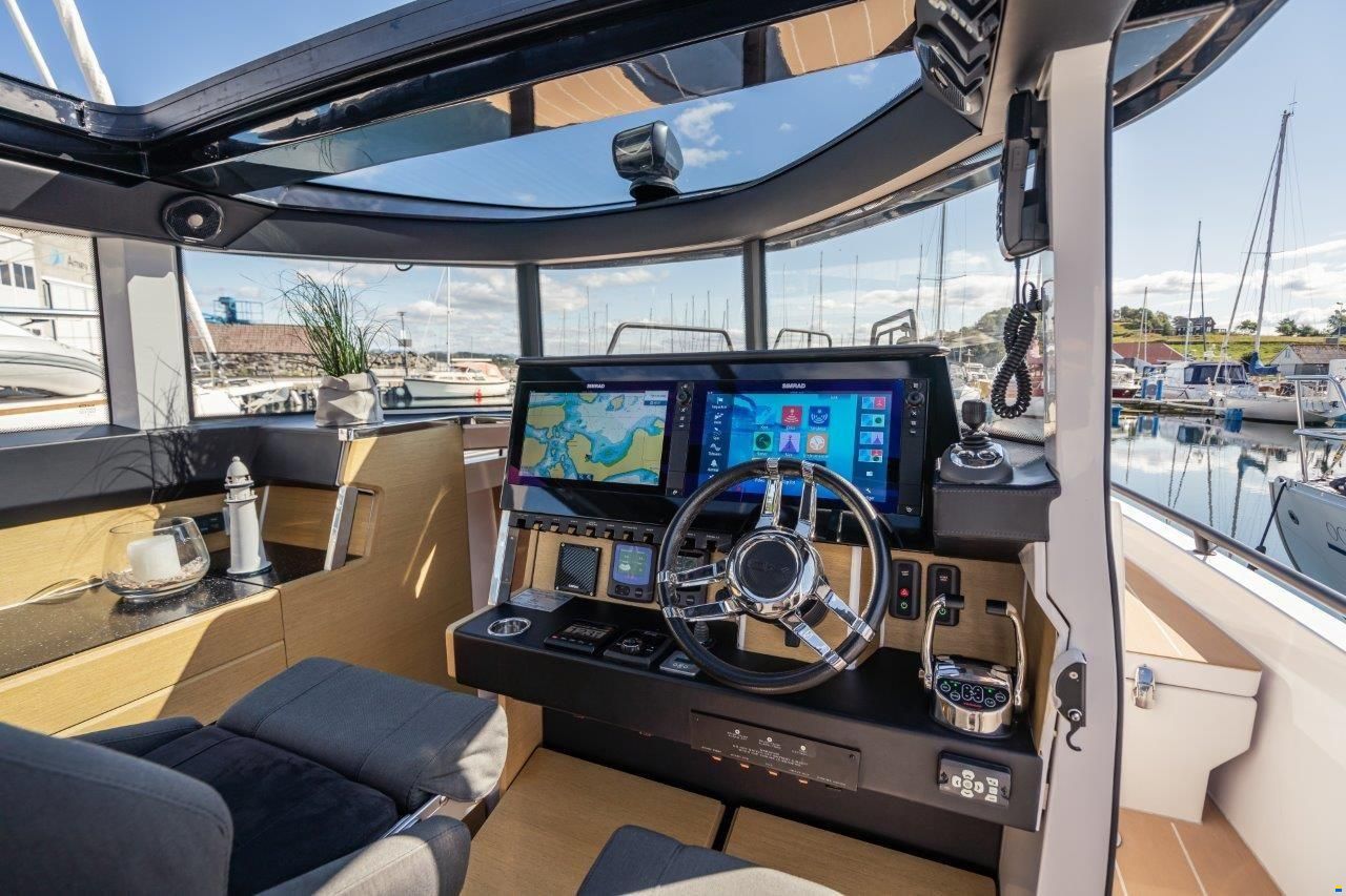 XO Boats 360 Premium