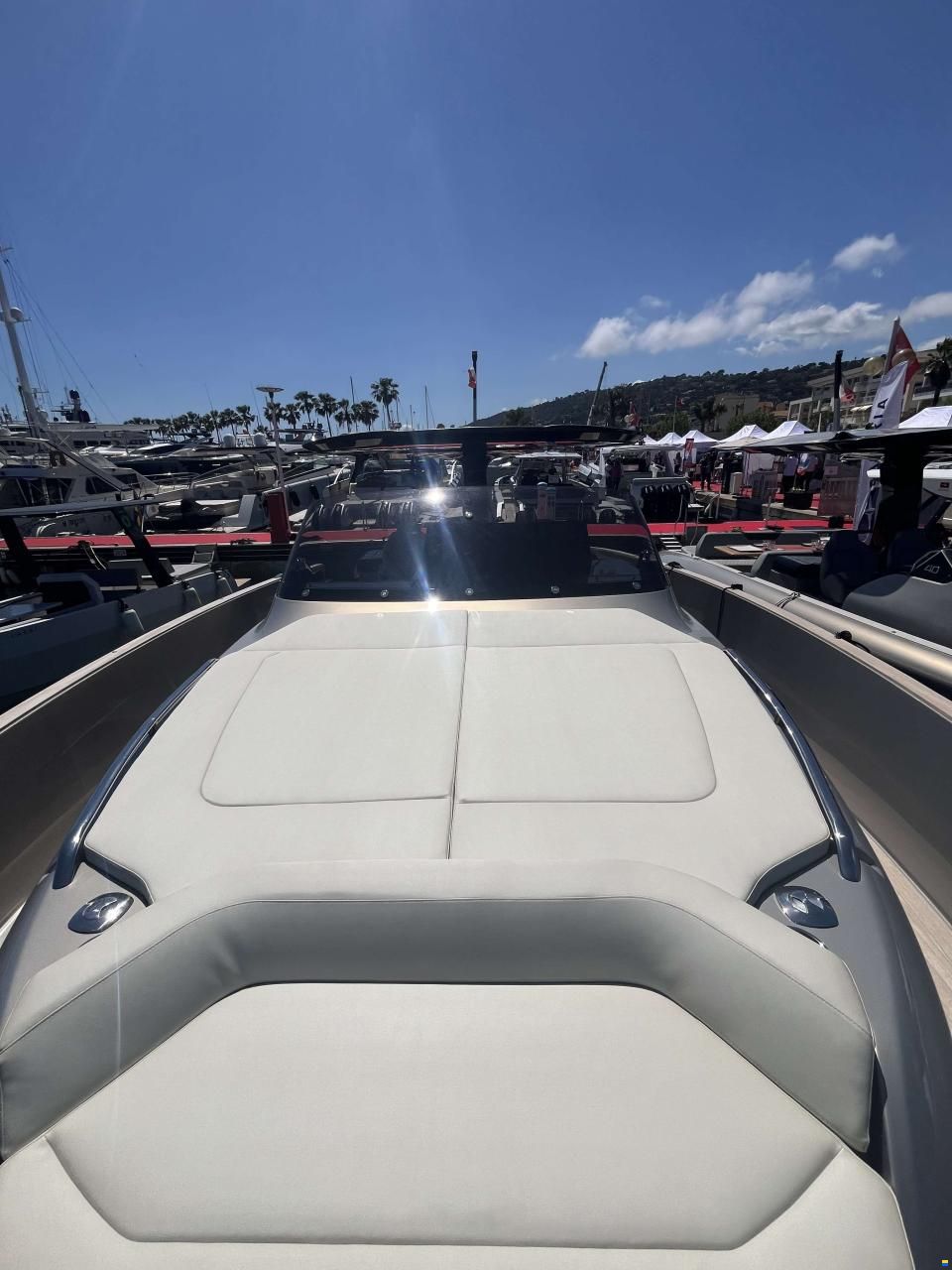 Solaris Yachts 44'