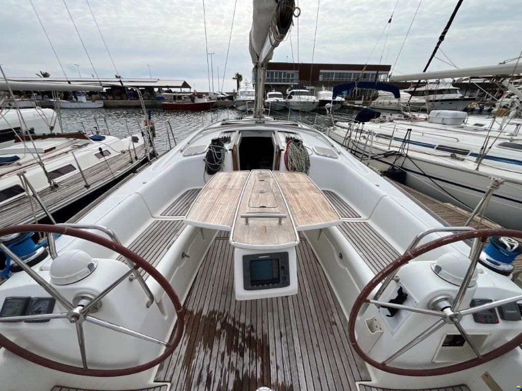 Beneteau Oceanis 43