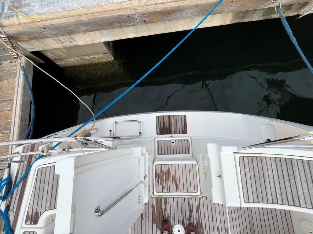 Beneteau Oceanis 43