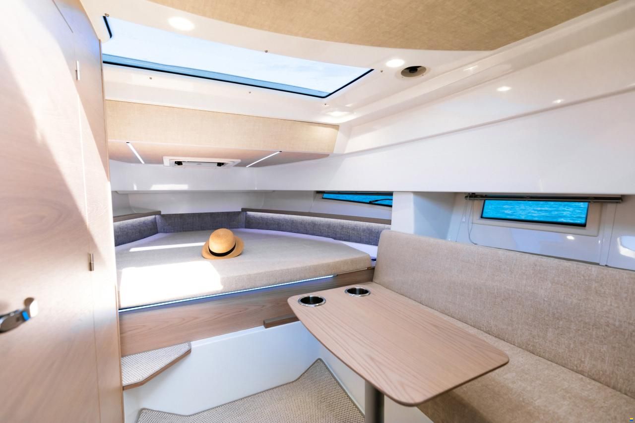 Quarken 35 Grand Tourer