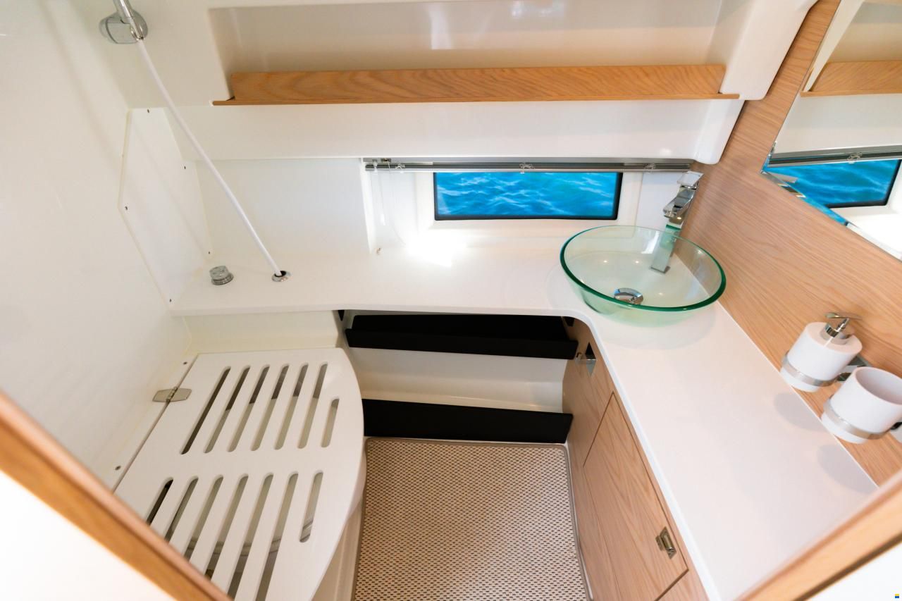 Quarken 35 Grand Tourer