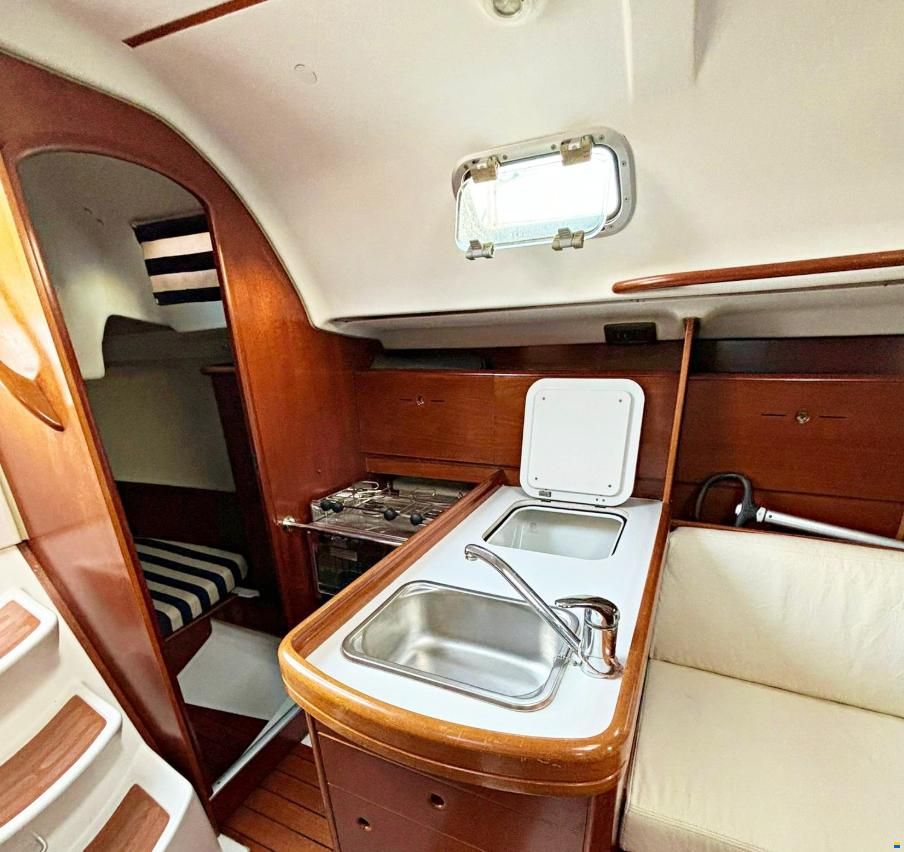 Beneteau First 31.7