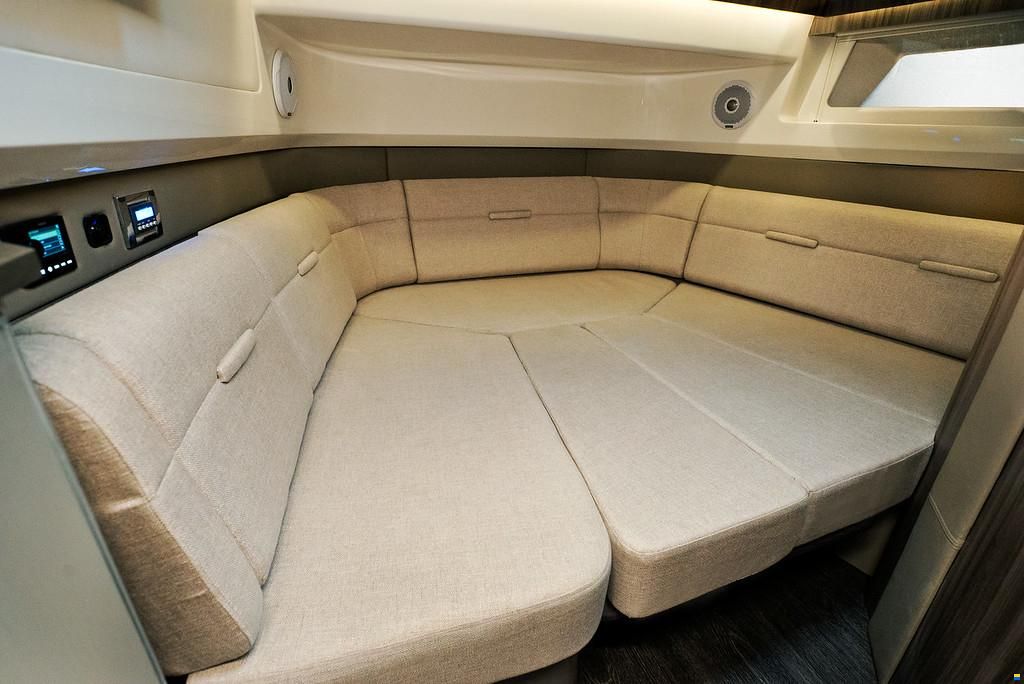 Sea Ray SLX 400 ENTERTAINER (NEU auf Bestellung)