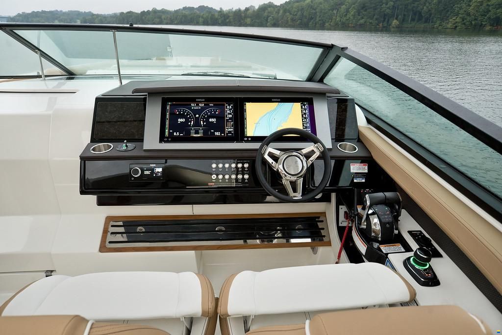 Sea Ray SLX 400 ENTERTAINER (NEU auf Bestellung)