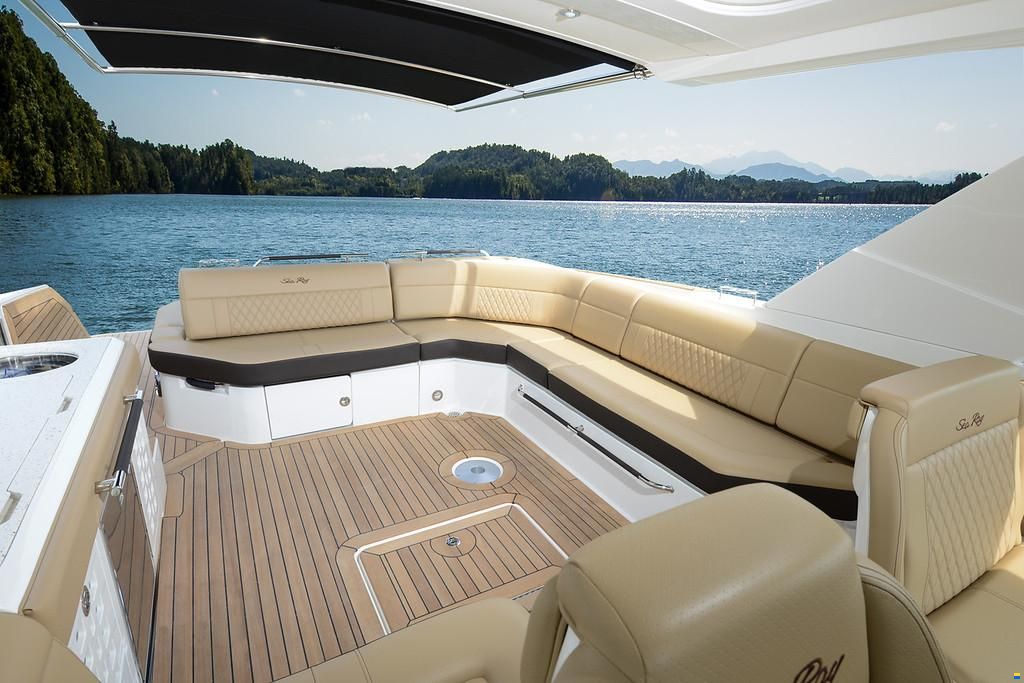 Sea Ray SLX 400 ENTERTAINER (NEU auf Bestellung)
