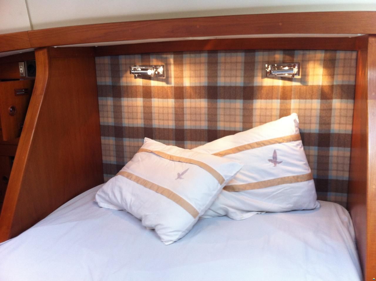 Standfast 50