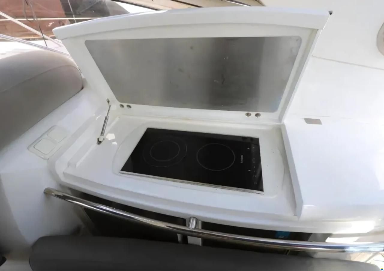 Sunseeker Portofino 47