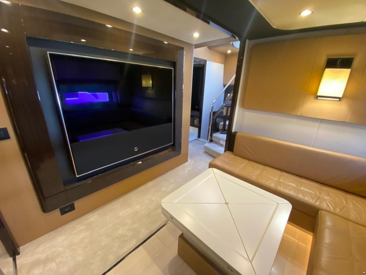 Azimut 77S
