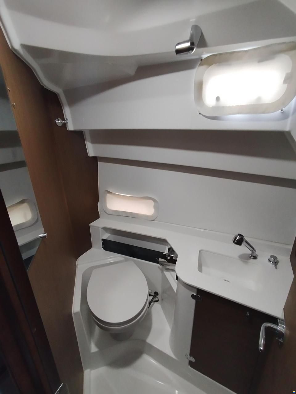 Beneteau Antares 9 OB