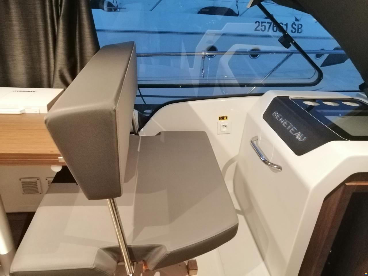 Beneteau Antares 9 OB