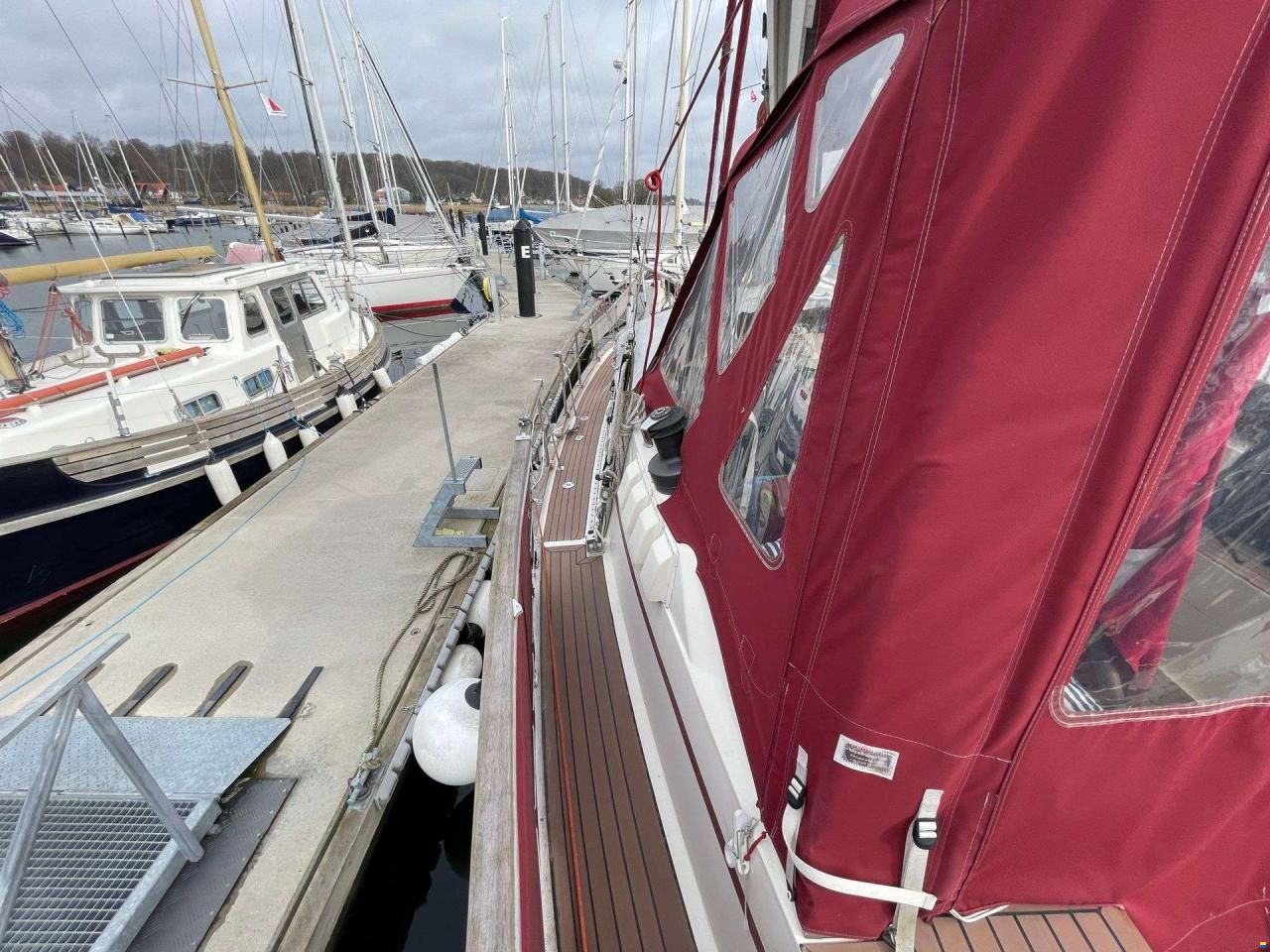 Nauticat 43