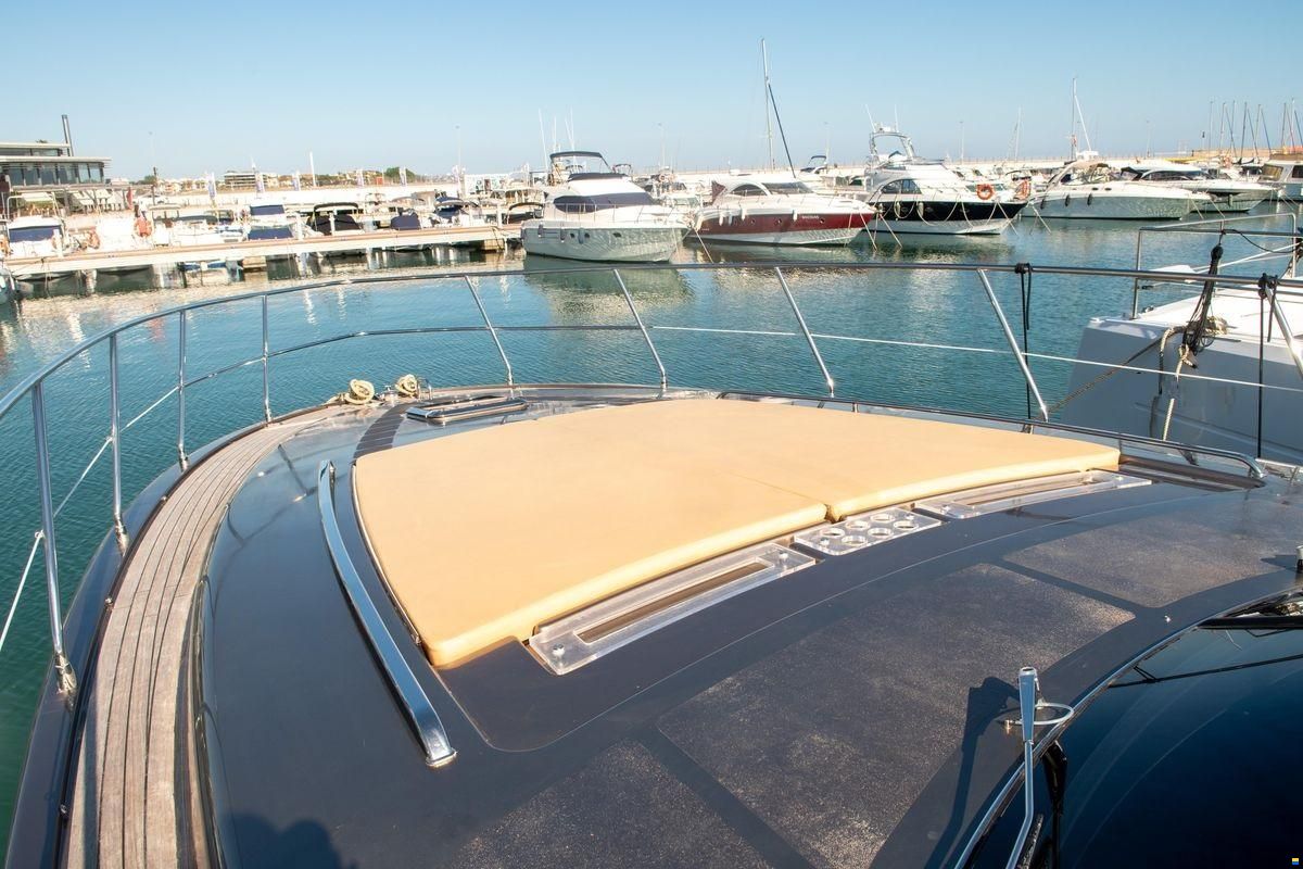 Riva le 52