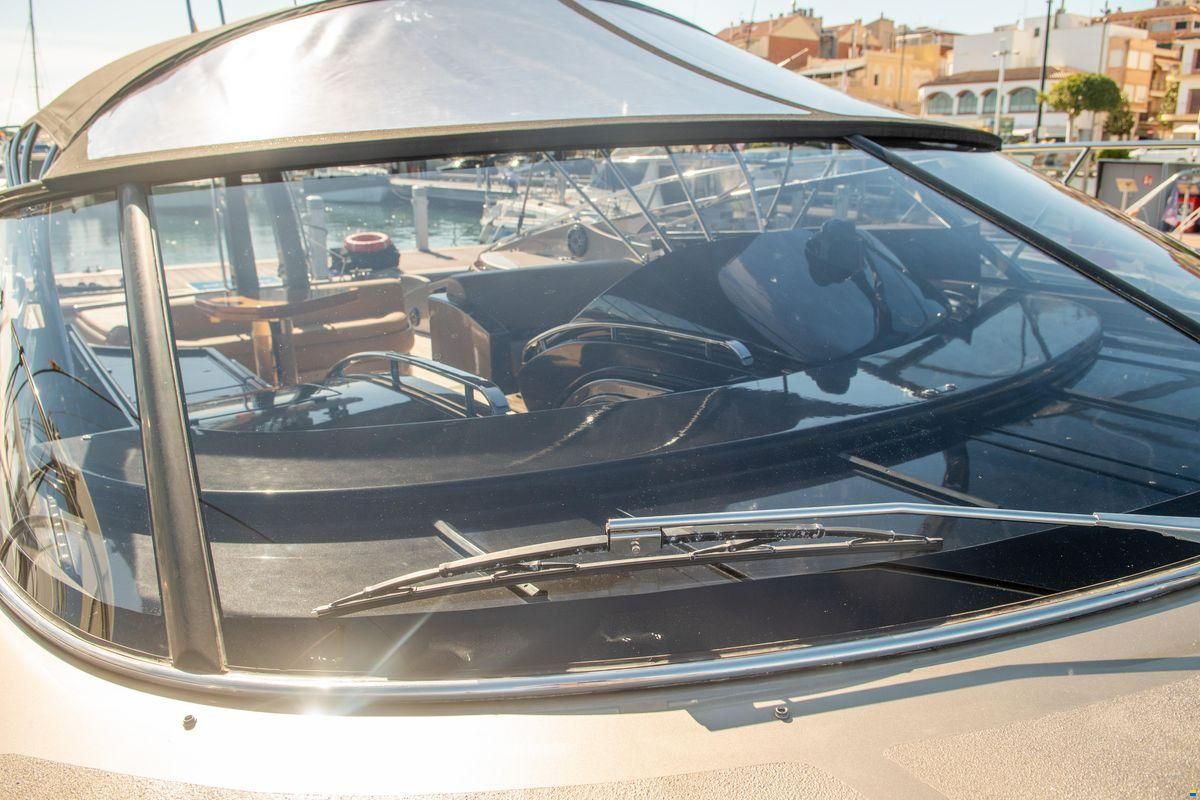 Riva le 52