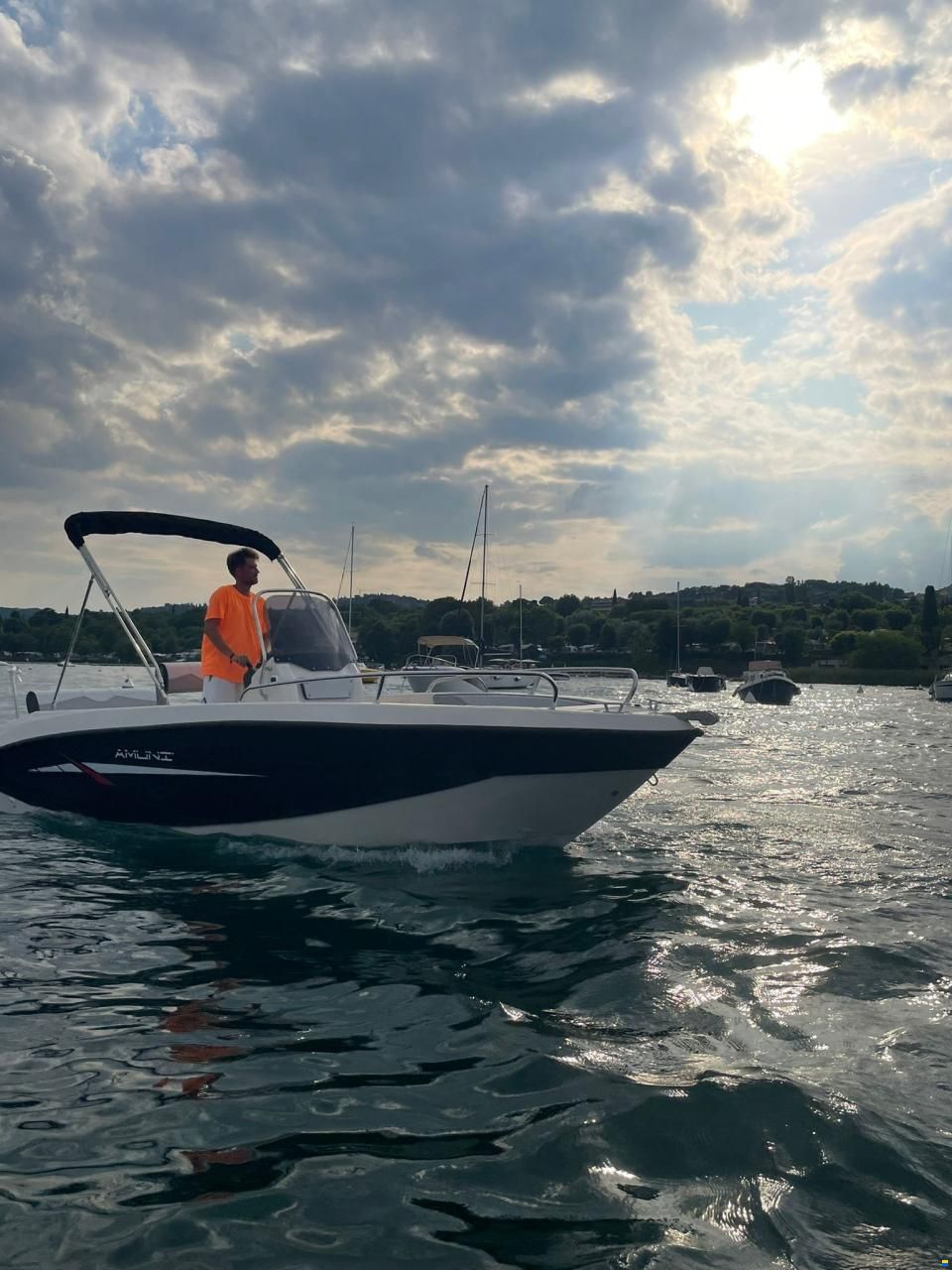 Trimarchi Amuni New/Nuova