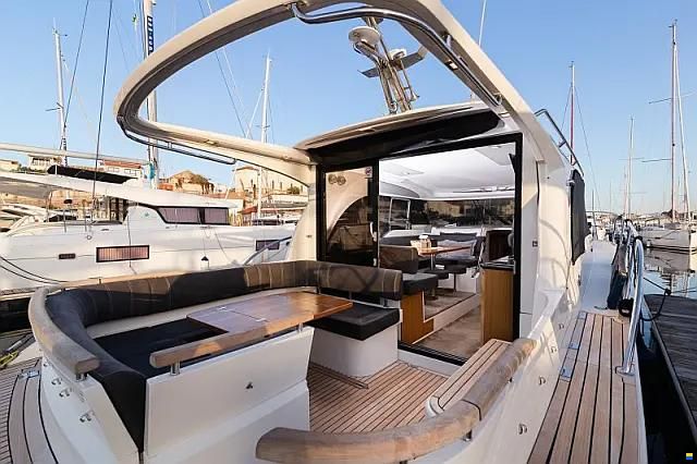 Marex 375