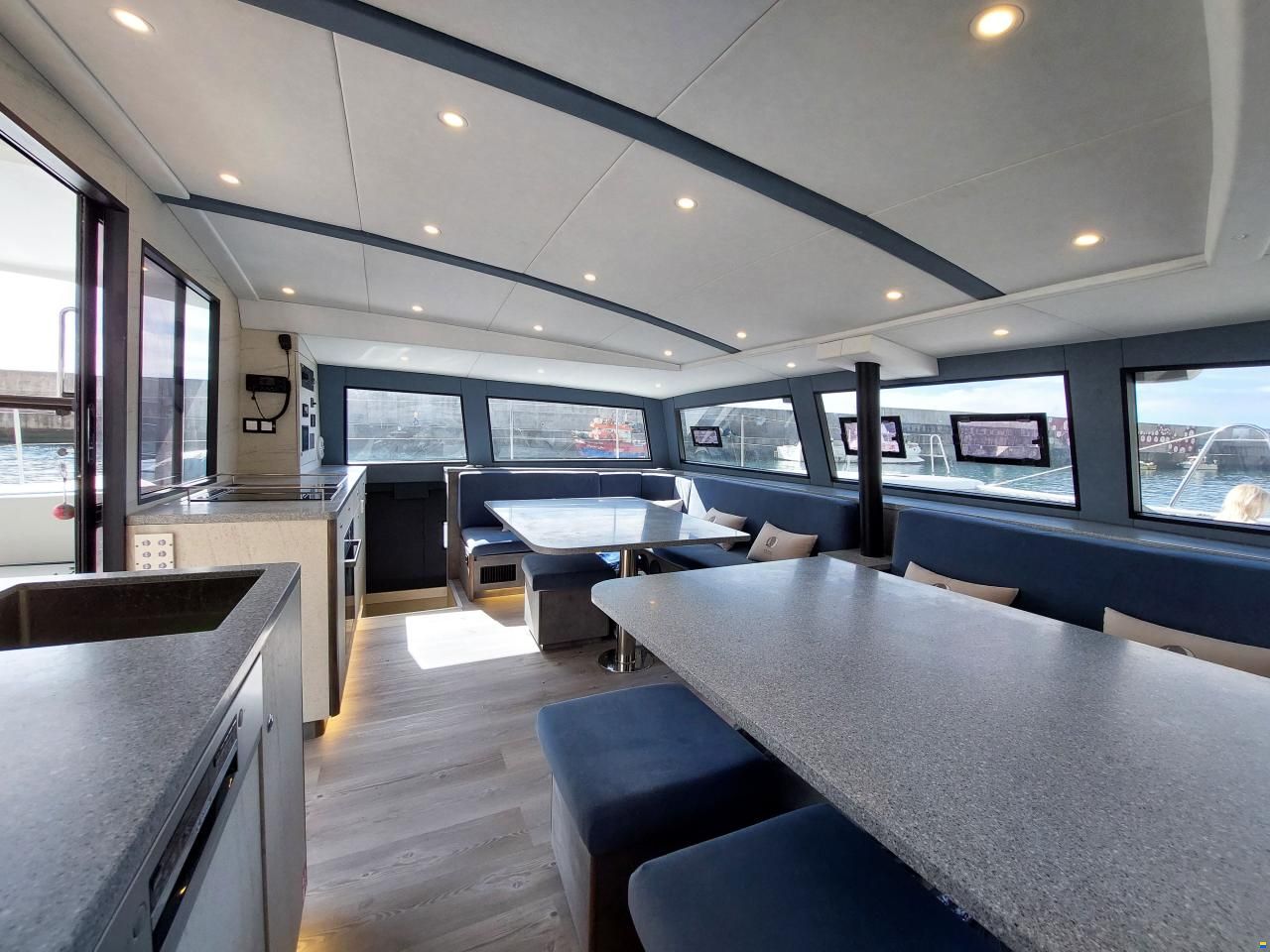 Luna Catamarans Luna 47 Power