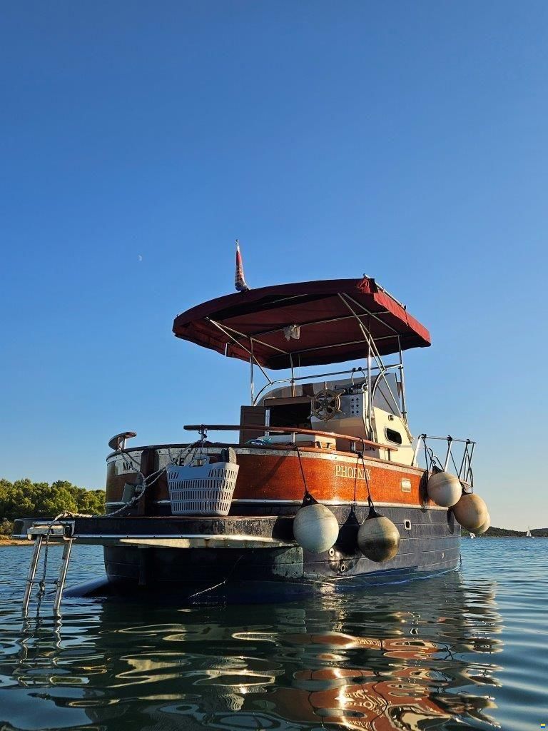 Tecnomarine Phoenix 24