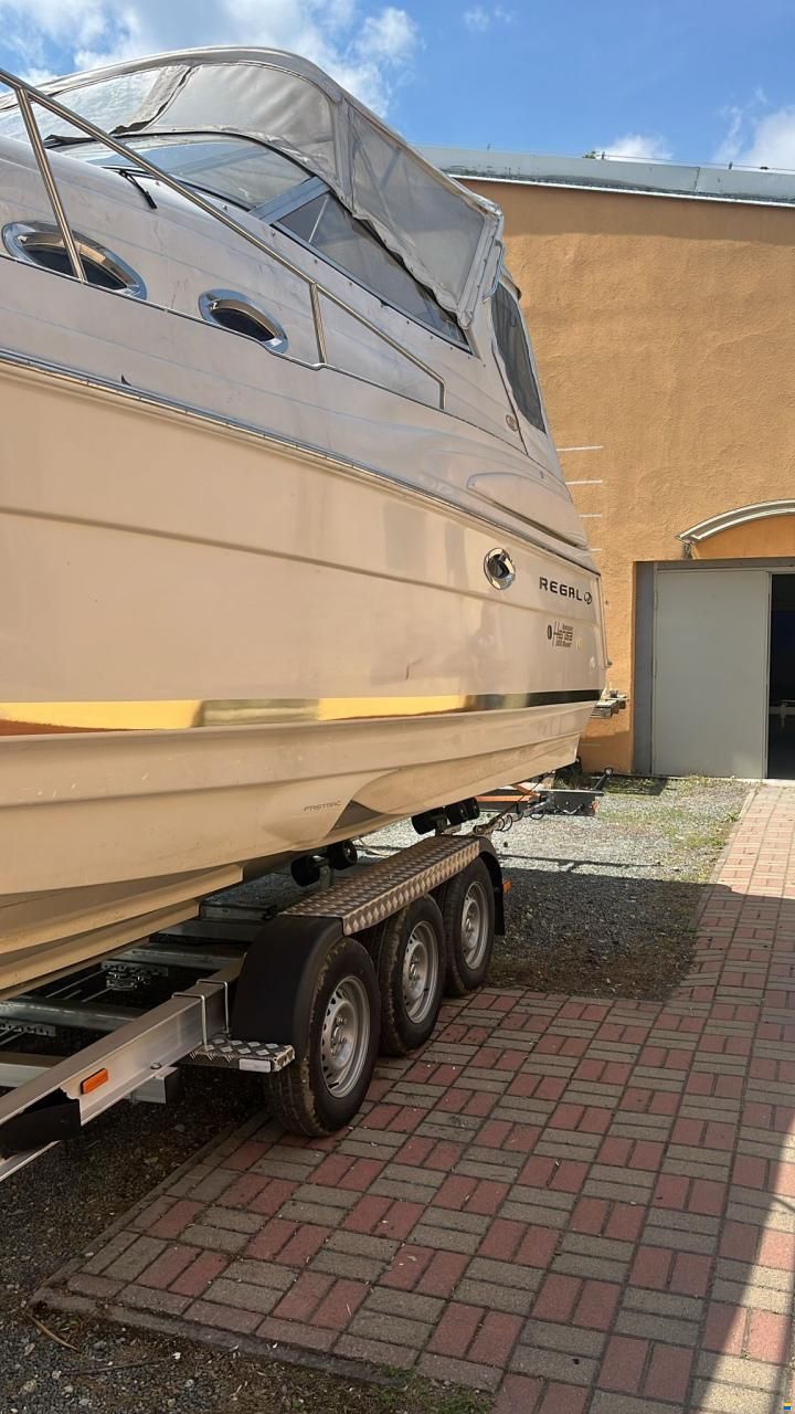 Regal COMMODORE 2760