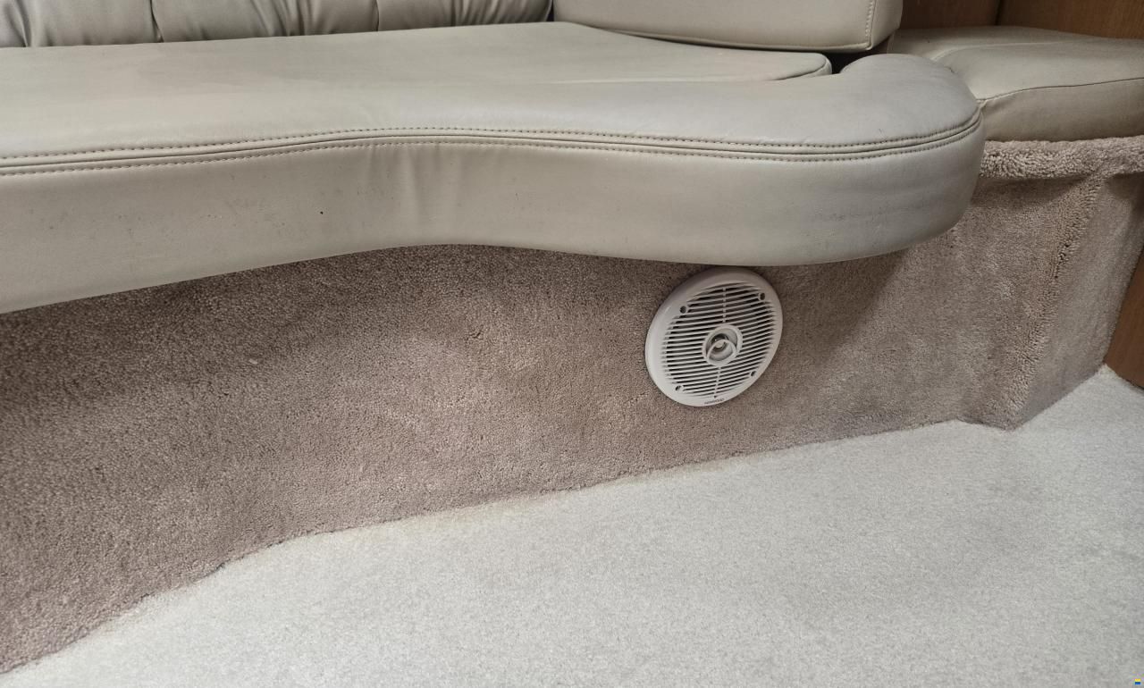 Regal COMMODORE 2760