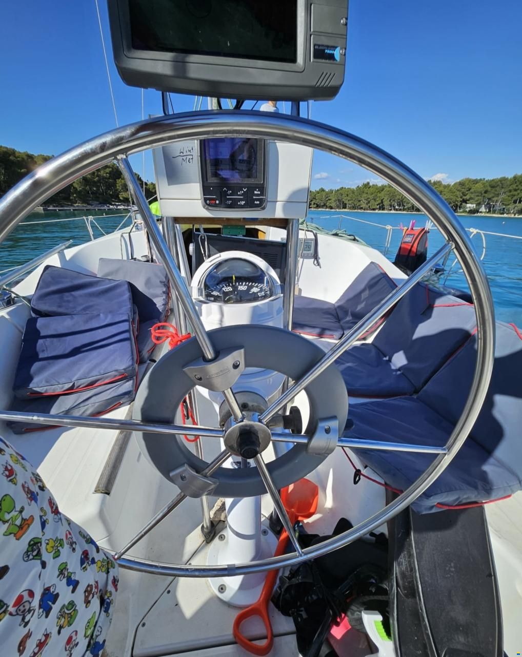 Beneteau Oceanis 32 1
