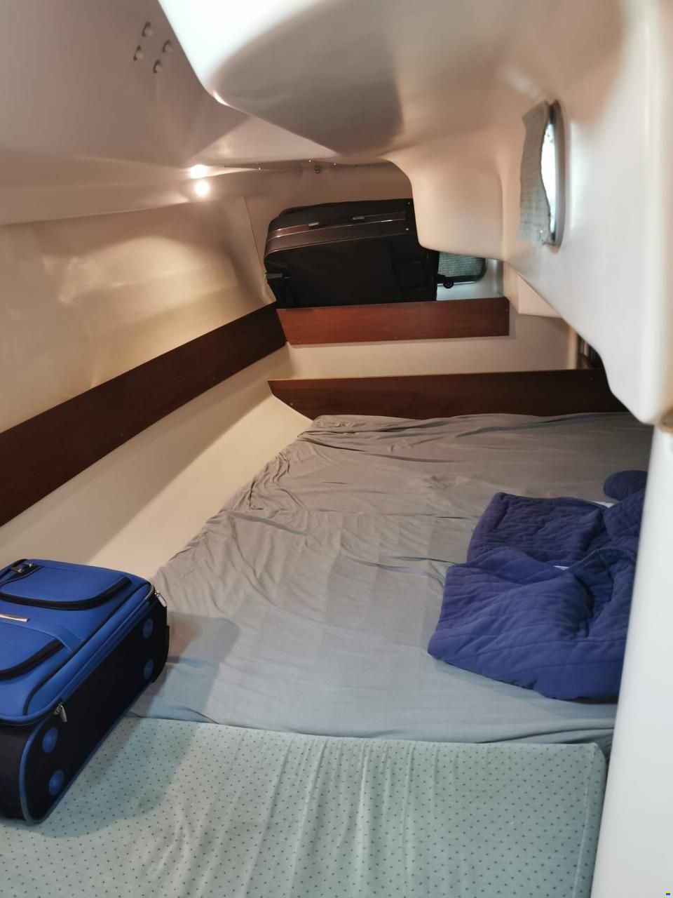Beneteau Oceanis 32 1