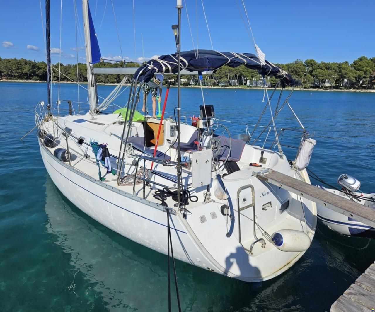 Beneteau Oceanis 32 1