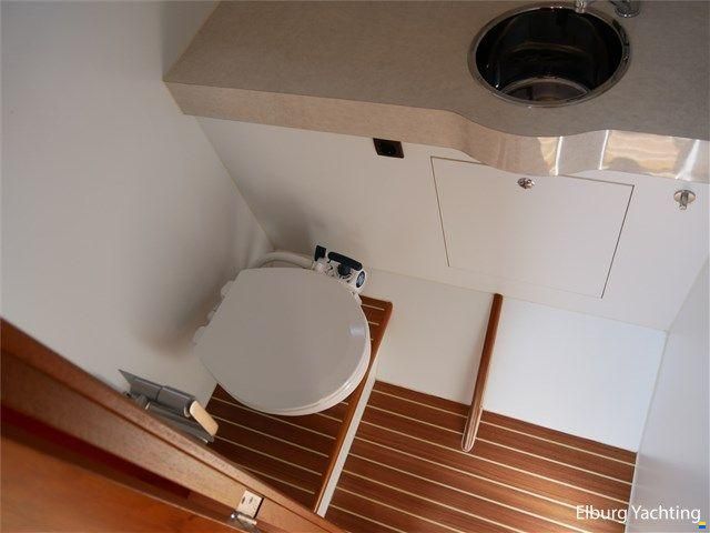 Euroship 33,3ft. Custombuilt Cabinsloep
